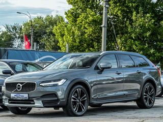 Volvo V90 Cross Country