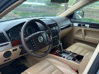 Volkswagen Touareg foto 7