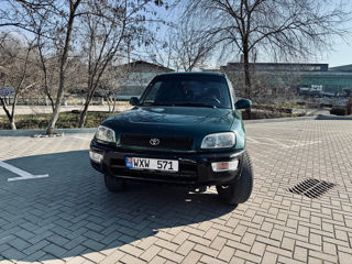 Toyota Rav 4 foto 2