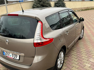 Renault Grand Scenic foto 5