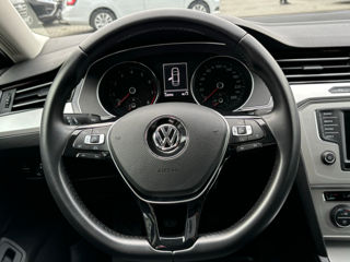 Volkswagen Passat foto 17