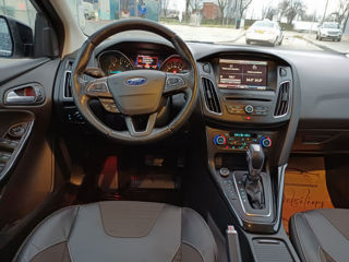 Ford Focus foto 7