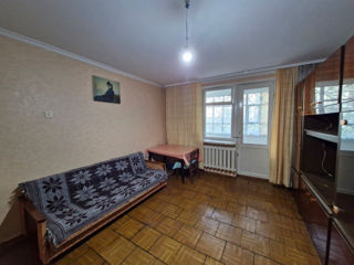 Apartament cu 2 camere, 56 m², Botanica, Chișinău foto 3