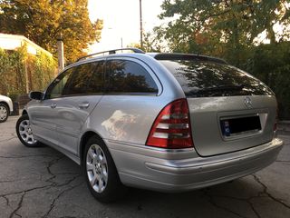 Mercedes C Class foto 6