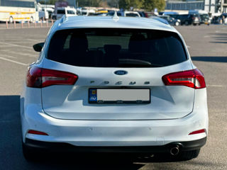 Ford Focus foto 6