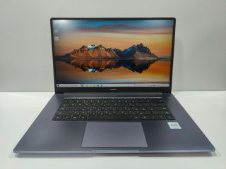 Laptop puternic și calitativ. Huawei Matebook D15 AMD Ryzen 5+ 8GB DDR4 RAM 256gb SSD