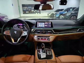 BMW 7 Series foto 5