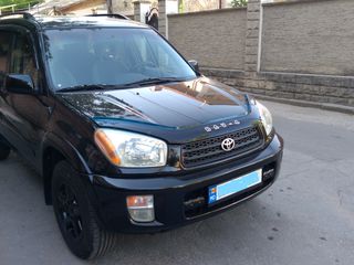 Toyota Rav 4 foto 2