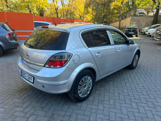 Opel Astra foto 6