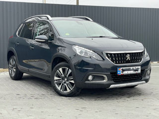 Peugeot 2008 foto 3