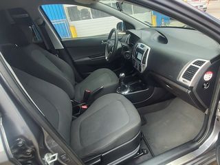 Hyundai i20 foto 6