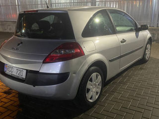 Renault Megane foto 3