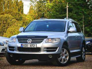 Volkswagen Touareg foto 2