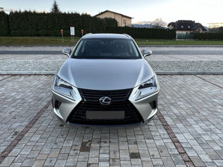 Lexus NX Series foto 2