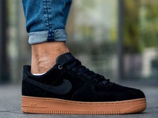 nike air force 1 low suede black gum