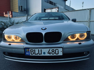 BMW 5 Series foto 15