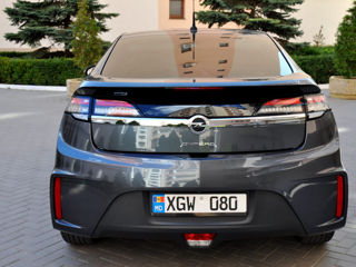 Opel Ampera foto 6