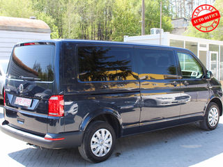 Volkswagen Caravelle foto 3