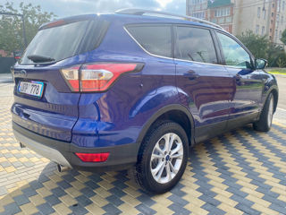 Ford Kuga foto 4