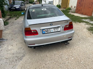 BMW 3 Series foto 5