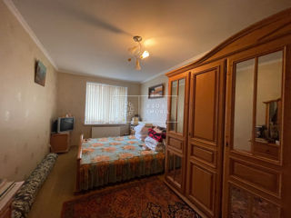 Apartament cu 3 camere, 72 m², Poșta Veche, Chișinău foto 2