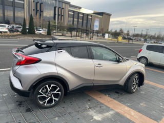 Toyota C-HR foto 3