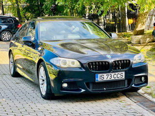 BMW 5 Series foto 1