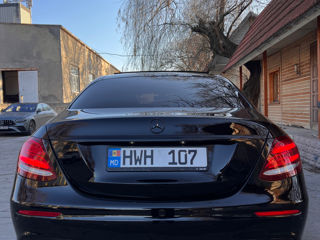 Mercedes E-Class foto 9