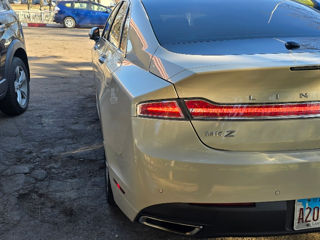 Lincoln MKZ foto 10