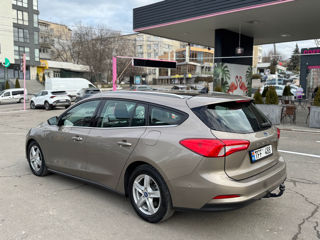 Ford Focus foto 5