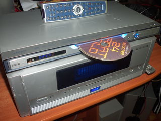 Продаю DVD BBK DV727S, Top model с USB,HDMI и карты памяти... в отличном состоянии с пультом. Торг. foto 1