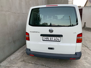 Volkswagen Caravelle foto 3