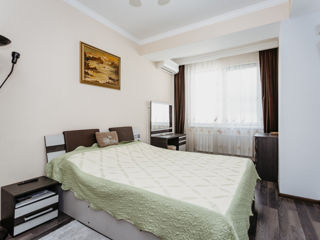 Apartament cu 2 camere, 84 m², Botanica, Chișinău foto 7