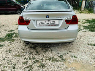 BMW 3 Series foto 5