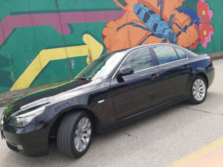 BMW 5 Series foto 8