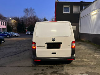 Volkswagen Transporter foto 3