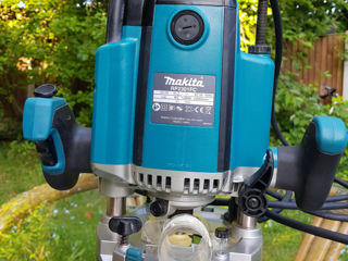 Makita RP2301FC фрезер 2100W . 9000-22000 оборотов в мин. Made in Japan. foto 8