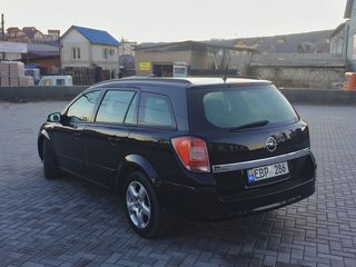 Opel Astra foto 4