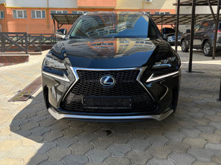 Lexus NX Series foto 2