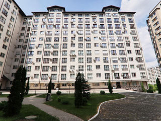 Apartament cu 2 camere, 110 m², Botanica, Chișinău foto 19