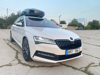 Skoda Superb foto 3