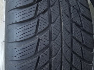 Vînd anvelope 4 buc 205/60/16 Dunlop winter sport foto 10