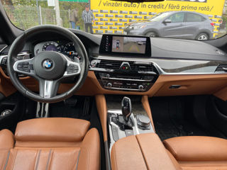 BMW 5 Series foto 9