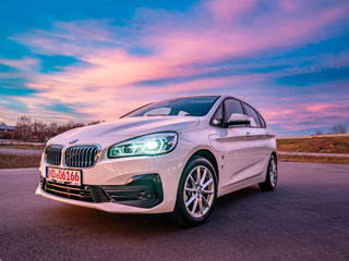 BMW 2 Series Active Tourer foto 2