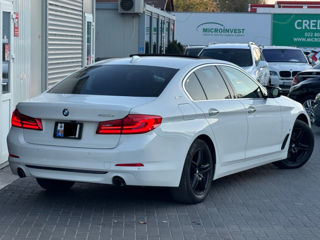 BMW 5 Series foto 5