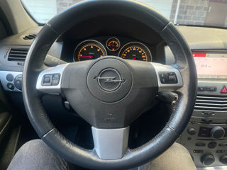 Opel Astra foto 8