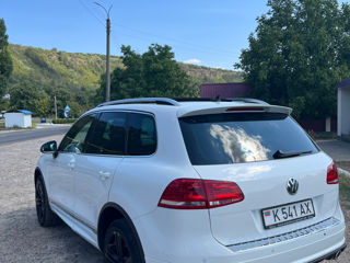 Volkswagen Touareg foto 5