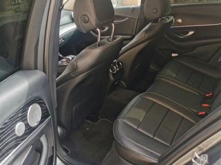 Mercedes E-Class фото 6