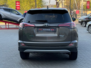 Toyota Rav 4 foto 6