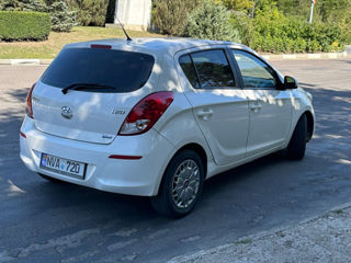 Hyundai i20 foto 3